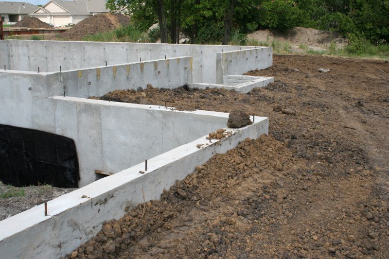 Foundation Wall Pouring in Pullman, MI